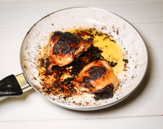 Why Your Chicken Burns on One Side and Stays Pale on the Other—In the Same Pan.